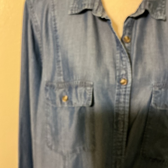 Lands' End Blue Button Down Shirt - Picture 4 of 5